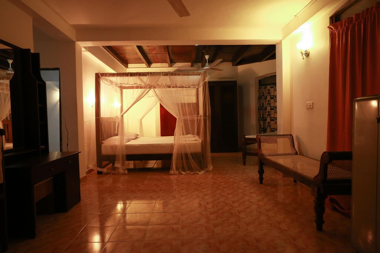 Sonri Villa Sea View Unawatuna Exterior photo